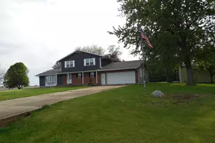 24704 2200 E St, Ohio, IL 61349 - Photo 2