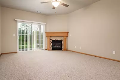 607 Queens Court #0, Rockton, IL 61072 - Photo 4