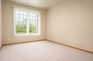 607 Queens Ct, Rockton, IL 61072 - Photo 20