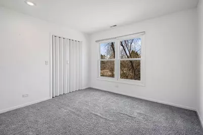 1100 Hidden Lake Drive, Buffalo Grove, IL 60089 - Photo 22