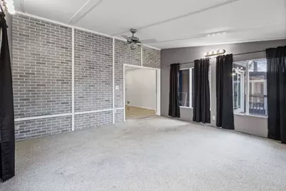 1100 Hidden Lake Drive, Buffalo Grove, IL 60089 - Photo 16