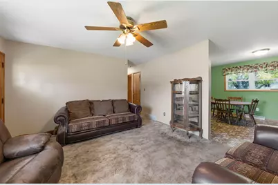 303 E Edgelawn Drive, Plano, IL 60545 - Photo 4