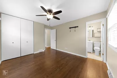 410 E North Shore Drive, Mundelein, IL 60060 - Photo 8