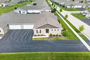 1021 Crestview Ln, Pingree Grove, IL 60140 - Photo 30
