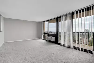 2901 S Michigan Avenue #1301, Chicago, IL 60616 - Photo 8