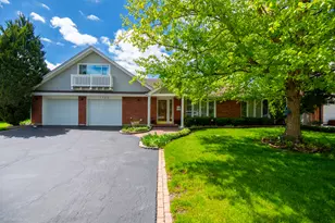 1720 N Chestnut Ave, Arlington Heights, IL 60004 - Photo 1