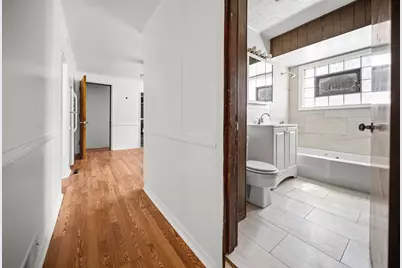 10441 S Avenue H Avenue, Chicago, IL 60617 - Photo 12