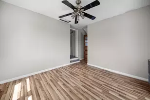 10441 S Ave H Ave, Chicago, IL 60617 - Photo 22