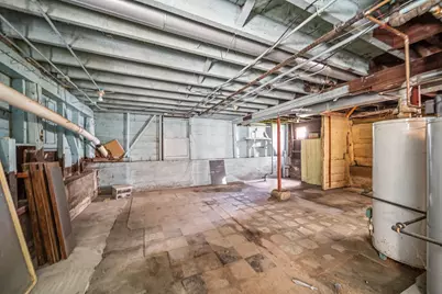 10441 S Avenue H Avenue, Chicago, IL 60617 - Photo 32