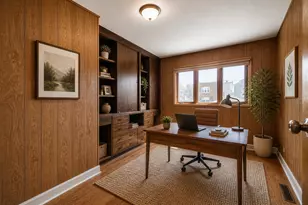 10441 S Ave H Ave, Chicago, IL 60617 - Photo 16