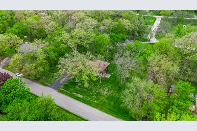 12725 Ellen Drive, Genoa, IL 60135 - Photo 32