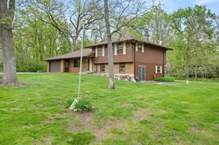 12725 Ellen Dr, Genoa, IL 60135 - Photo 10