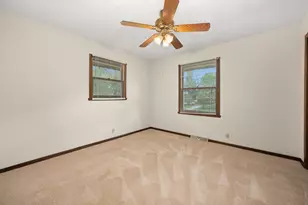 12725 Ellen Dr, Genoa, IL 60135 - Photo 22