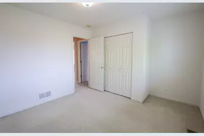 34156 N Red Top Lane, Round Lake, IL 60073 - Photo 22