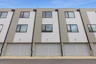 1019 N Cleveland Ave, Chicago, IL 60610 - Photo 40