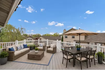 944 Richmond Court, Elk Grove Village, IL 60007 - Photo 6