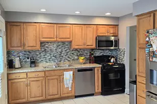 7447 160th Pl, Tinley Park, IL 60477 - Photo 8