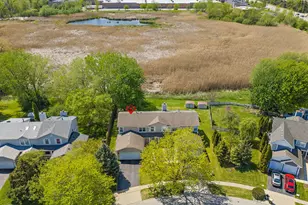 906 Oak Ridge Dr, Streamwood, IL 60107 - Photo 30
