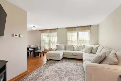 906 Oak Ridge Drive, Streamwood, IL 60107 - Photo 10