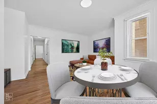 2154 W Arthur Ave, Chicago, IL 60645 - Photo 4