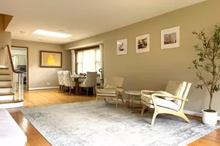 1201 Daryl Ln, Northbrook, IL 60062 - Photo 12