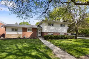 8901 Niles Center Rd, Skokie, IL 60076 - Photo 1