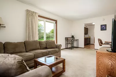 11891 Tresemer Road, Roscoe, IL 61073 - Photo 14