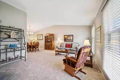 51 Chelsea Lane, Cary, IL 60013 - Photo 2