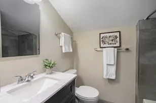 591 Roosevelt Ct, Grayslake, IL 60030 - Photo 16