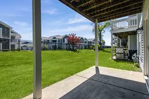 1194 Ballantrae Pl, Mundelein, IL 60060 - Photo 14