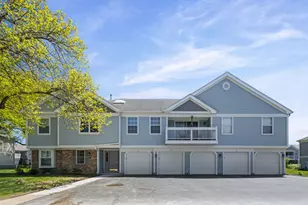 1194 Ballantrae Pl, Mundelein, IL 60060 - Photo 1