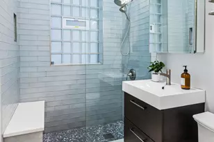 3762 N Fremont St, Chicago, IL 60613 - Photo 18