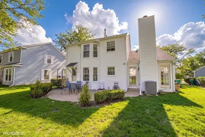 103 N Sterling Heights Road, Vernon Hills, IL 60061 - Photo 32