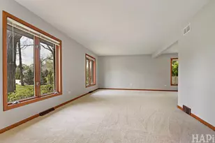 840 Queens Ln, Glenview, IL 60025 - Photo 4