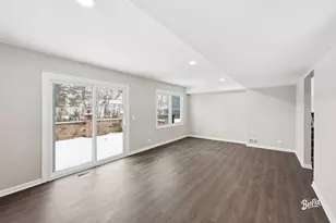 1005 Cooper Ct, Buffalo Grove, IL 60089 - Photo 10