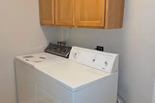 651 W Wrightwood Ave, Addison, IL 60101 - Photo 8