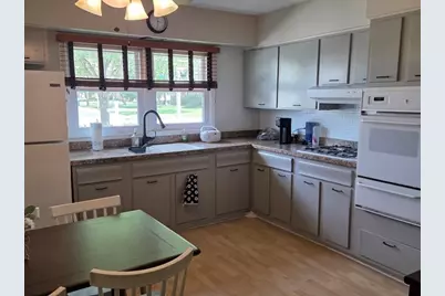 651 W Wrightwood Avenue, Addison, IL 60101 - Photo 4