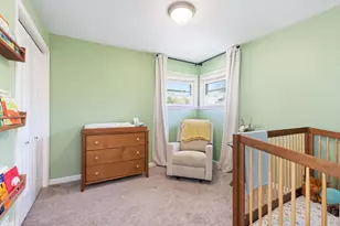9247 S Ridgeway Ave, Evergreen Park, IL 60805 - Photo 14