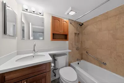 6443 Clarendon Hills Road #305A, Willowbrook, IL 60527 - Photo 12