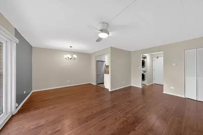 6443 Clarendon Hills Road #305A, Willowbrook, IL 60527 - Photo 6