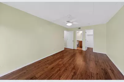 6443 Clarendon Hills Road #305A, Willowbrook, IL 60527 - Photo 14