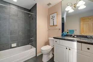 330 N Jefferson St, Chicago, IL 60661 - Photo 10