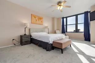 330 N Jefferson St, Chicago, IL 60661 - Photo 12