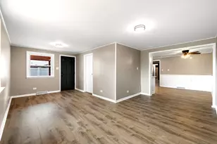 8869 S Kostner Ave, Hometown, IL 60456 - Photo 12