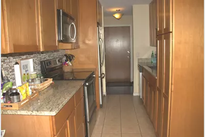 6000 Oakwood Drive #4D, Lisle, IL 60532 - Photo 4