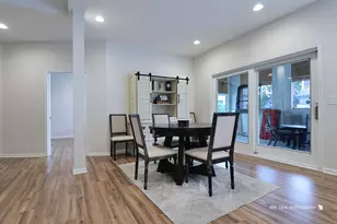 21827 W Riviera Ct, Mundelein, IL 60060 - Photo 26