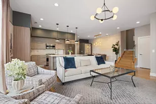 757 N Elizabeth St, Chicago, IL 60642 - Photo 4