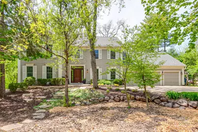 121 Pembroke Drive, Lincolnshire, IL 60045 - Photo 1