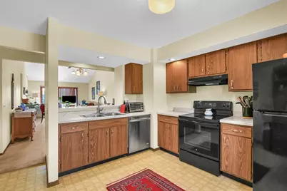 2108 Sunview Drive #2108, Champaign, IL 61821 - Photo 16