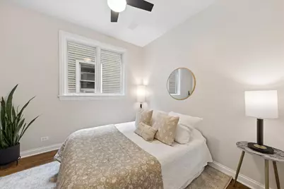 3728 N Kenmore Avenue #2, Chicago, IL 60613 - Photo 10